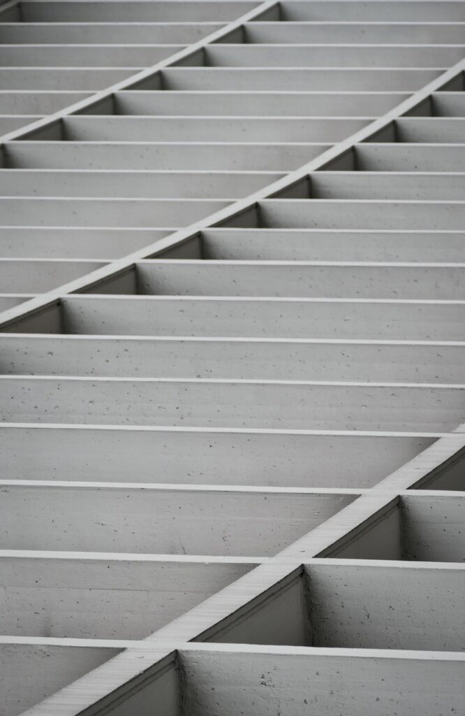 副業でLINE登録するメリットと紹介方法は？