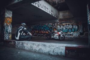 スマホで完結する副業はバレないのか？