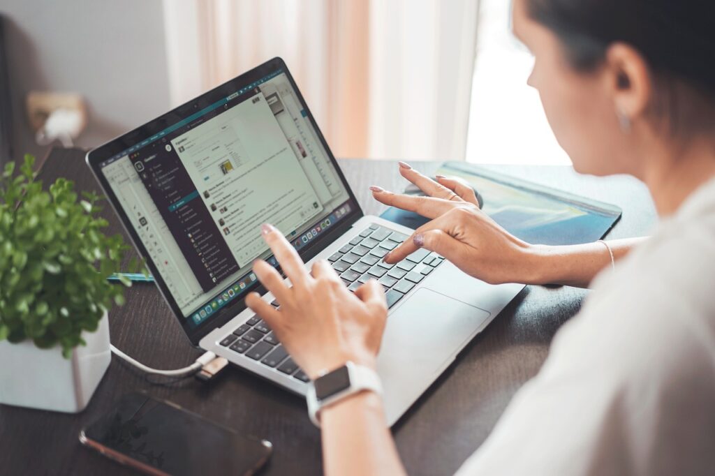 在宅副業でプライバシーを安全に守る方法は？